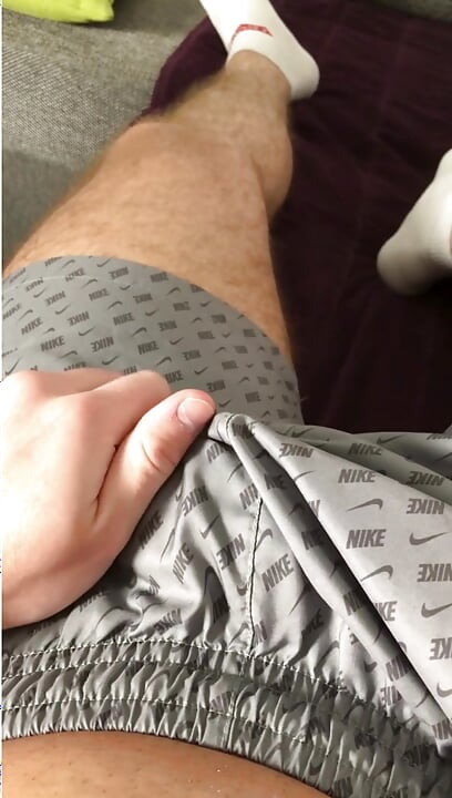 Pokušaj se ne dirati dok gledaš kako ovaj kurac draži PhantomGentX