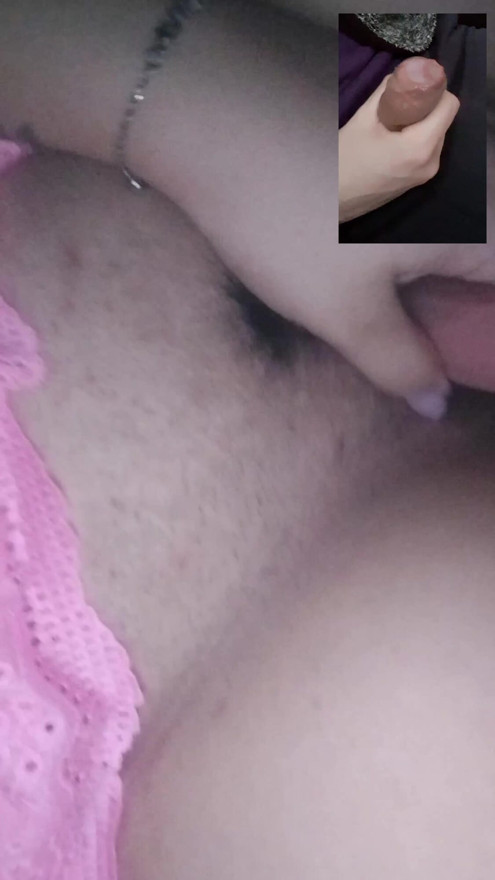 Live Discord Esex: She Fucks Toy, He Jerks to Orgasm
