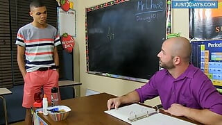 20 Year Old College Student Has Consensual Sex with His Hot Male Tutor in Class