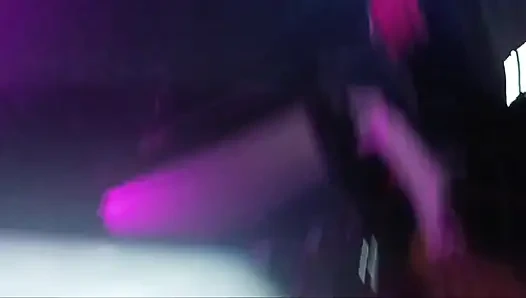 Bırak saçlarını indir fahişe