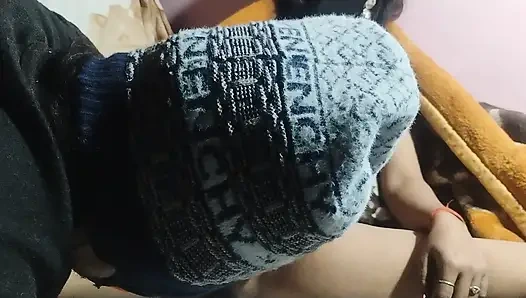 Bhabhi ji ne apne devar ko bula ke baal saaf kraya