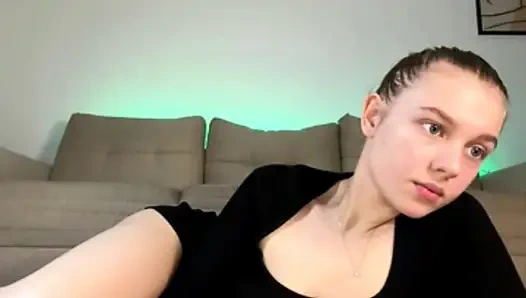 Jucielussie web kamerasında yayın yapıyor