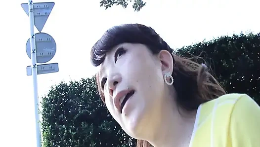 A081G11 Obwohl sie einen schlanken Körper hat, macht sie mutig ein Bild ihrer reifen lieblings-frau mit dicken brüsten und hat SEX!