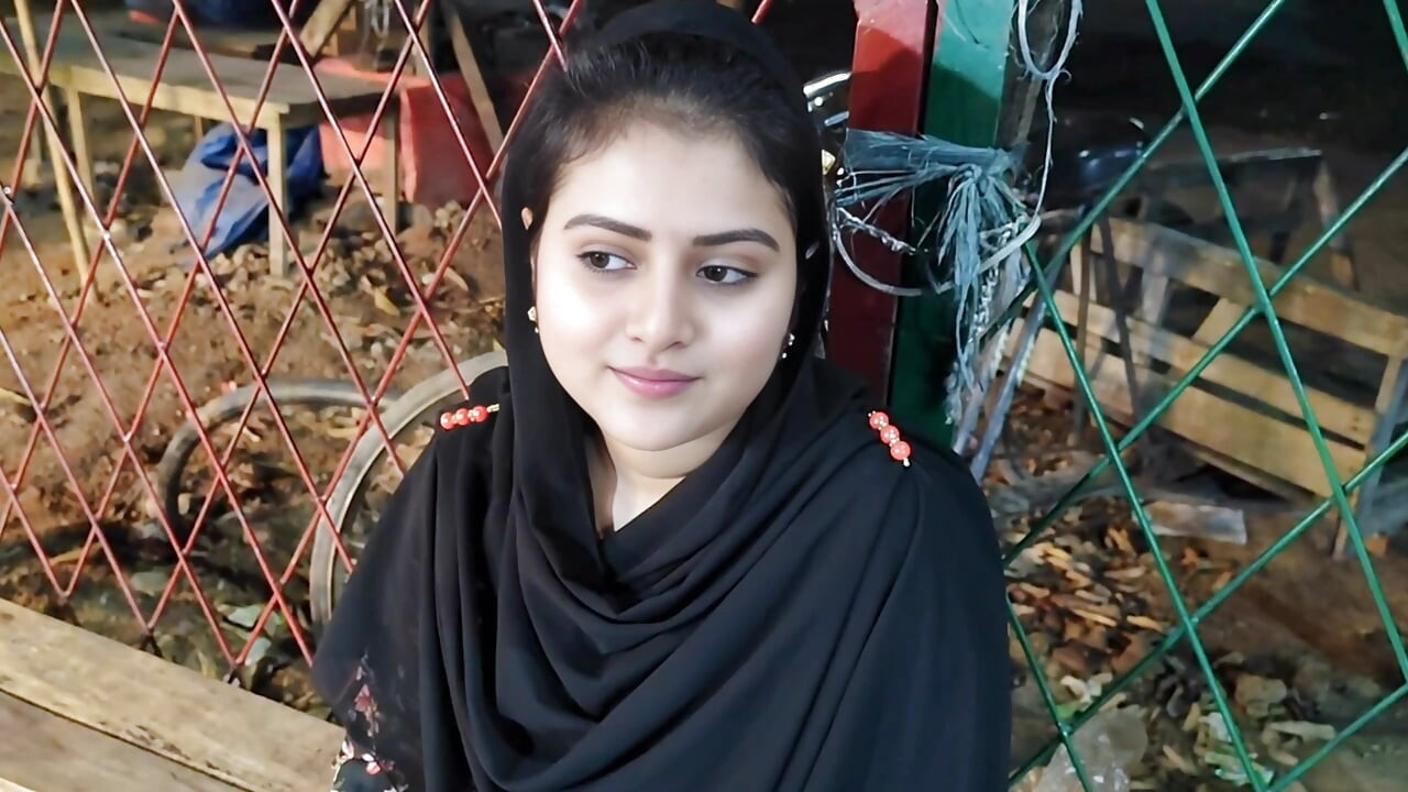 Eshita.Outdor indian bangla fată frumoasă fierbinte futându-se bucura de timp video.