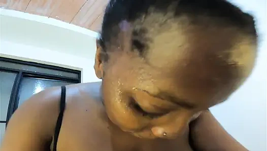 O büyük götlü göt deliğini aç ve yüzünün dölüne bak üvey erkek kardeşinin yarağına atla düzgün büyük memeli fahişe - jhodez1