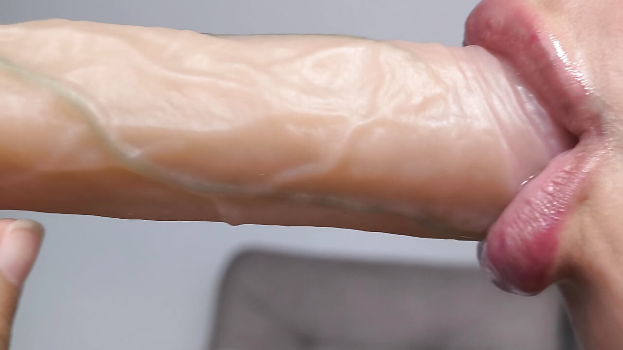 kwijlende en zuigende lippen (klinkt heel dichtbij) Asmr