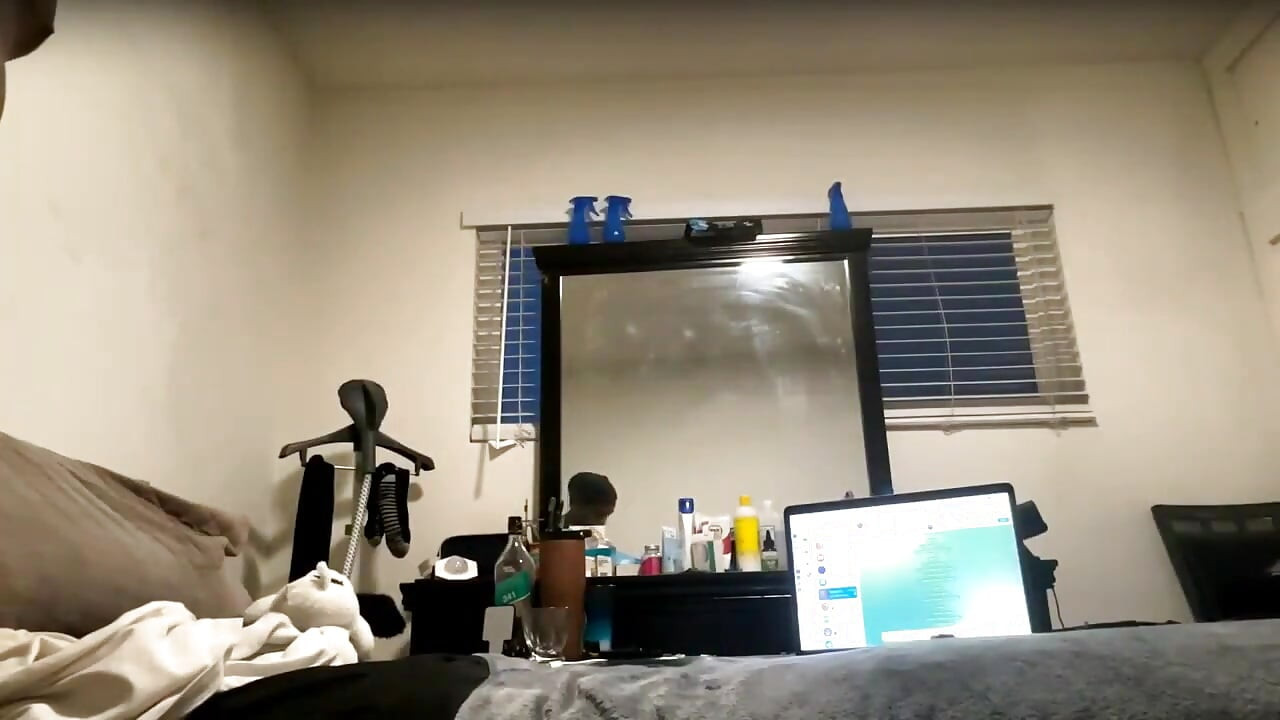Black Ass Melts Fast with White Dildo Warmth