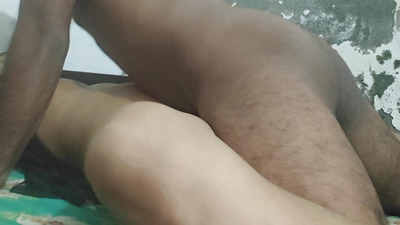 Adik tiri mertua lagi bugil dan pengen banget dientot