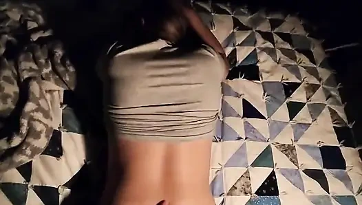 Gıcık Bir Yatakta Sinsi Seks Herkes Bizi Duydu