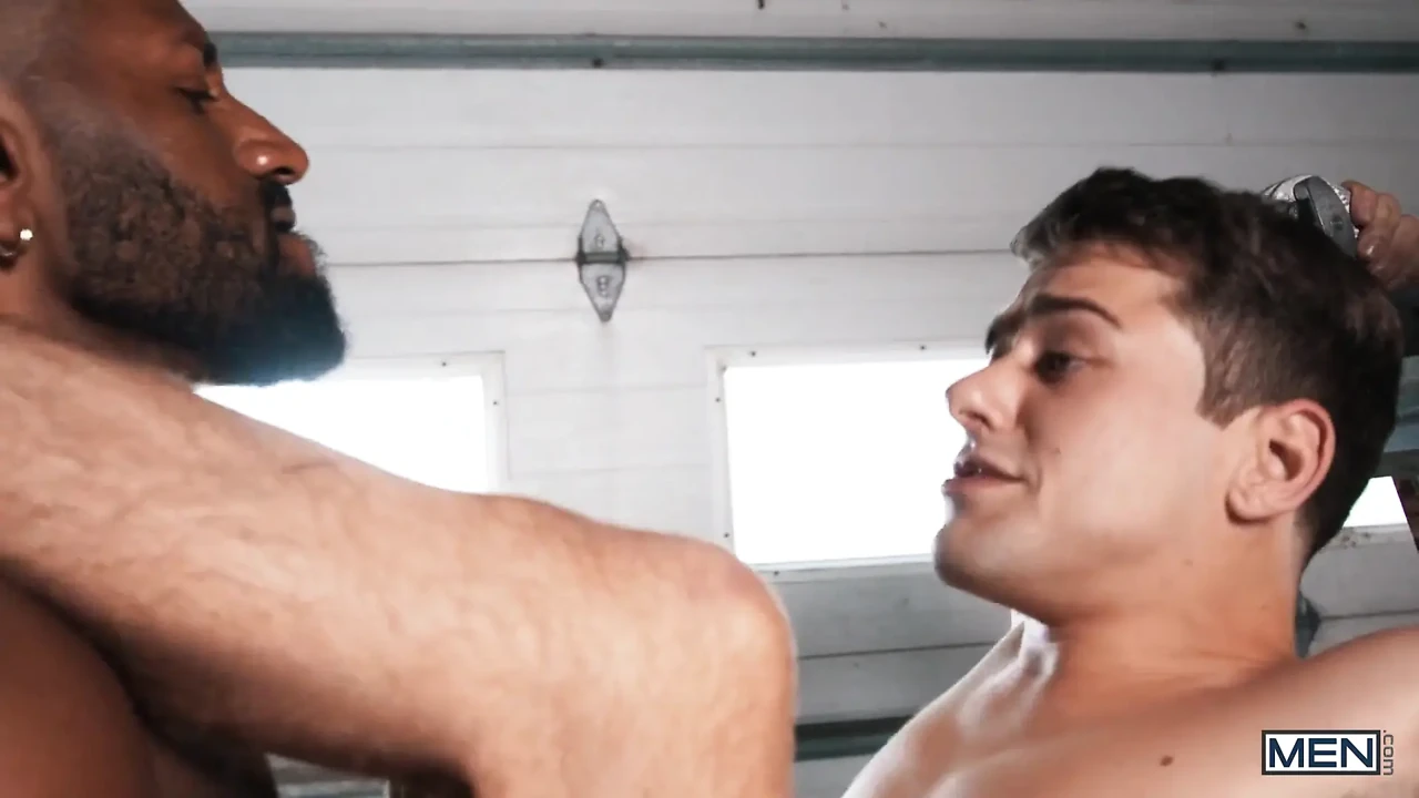 Men – Joey Mills Rides Braxton Cruz’s Dick in a Wild Country Hookup with a Hot Stand and Carry Fuck