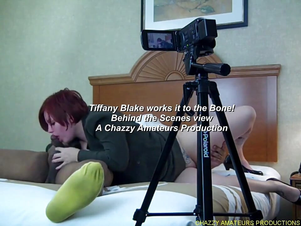 흑인 자지로 일하는 티파니 블레이크