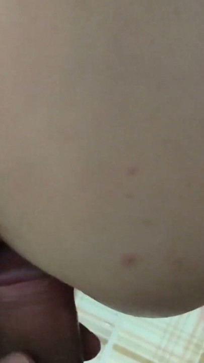 amatir milf sudut pandang pertama dalam doggy anal ejakulasi di dalam | Klip 1