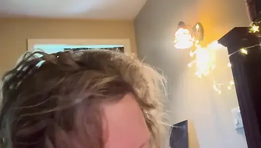 Pouty ehefrau liebt einen harten schwanz