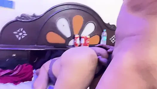 Первый анальный трах бхабхи с тугой девственной киской неверной жены с мужем Sexychichworld хинди аудио