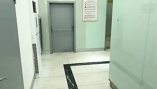 Wir hatten spaß mit russischem mädchen im hotelzimmer