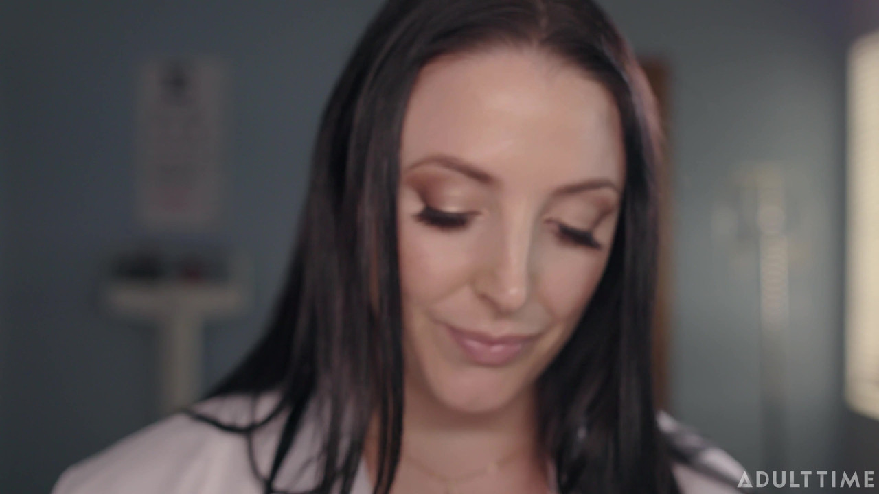 Asmrファンタジー博士。アンジェラ・ホワイトが全身身体検査