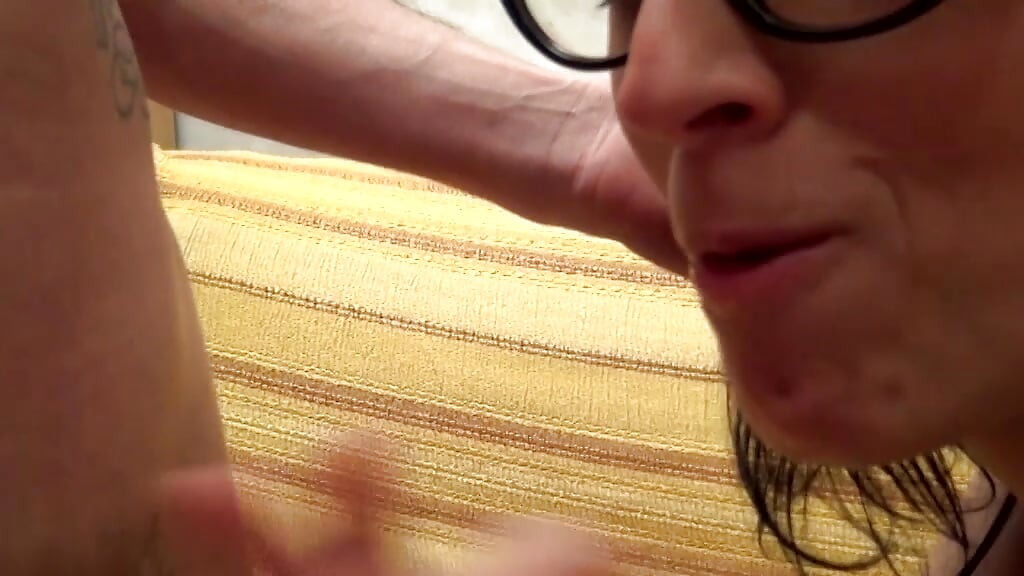 Ο κόκορας al l στο στόμα αυτής της Ιταλίδας πουτάνας