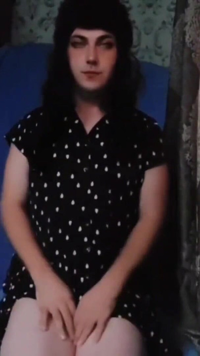 Tempting Sissy Slowly Moving Hips In Seductive Ways | Clip 1