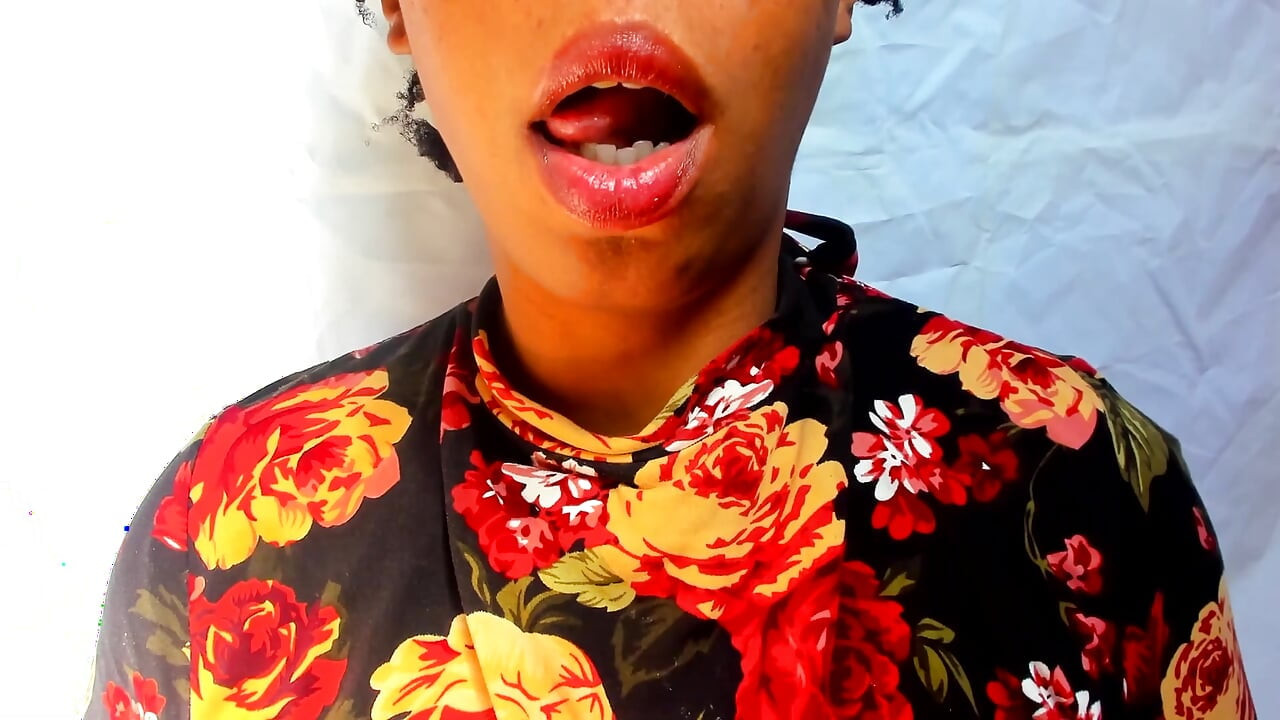 Lip Fetish, Countdown to Cum!