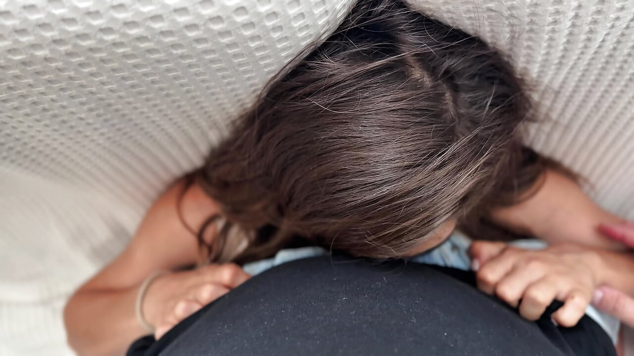 Intense Deepthroat Gagging Blowjob on the Sofa 2