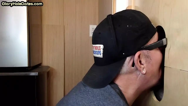 Gloryhole amateur DILF facial jizzed after BJ and HJ action
