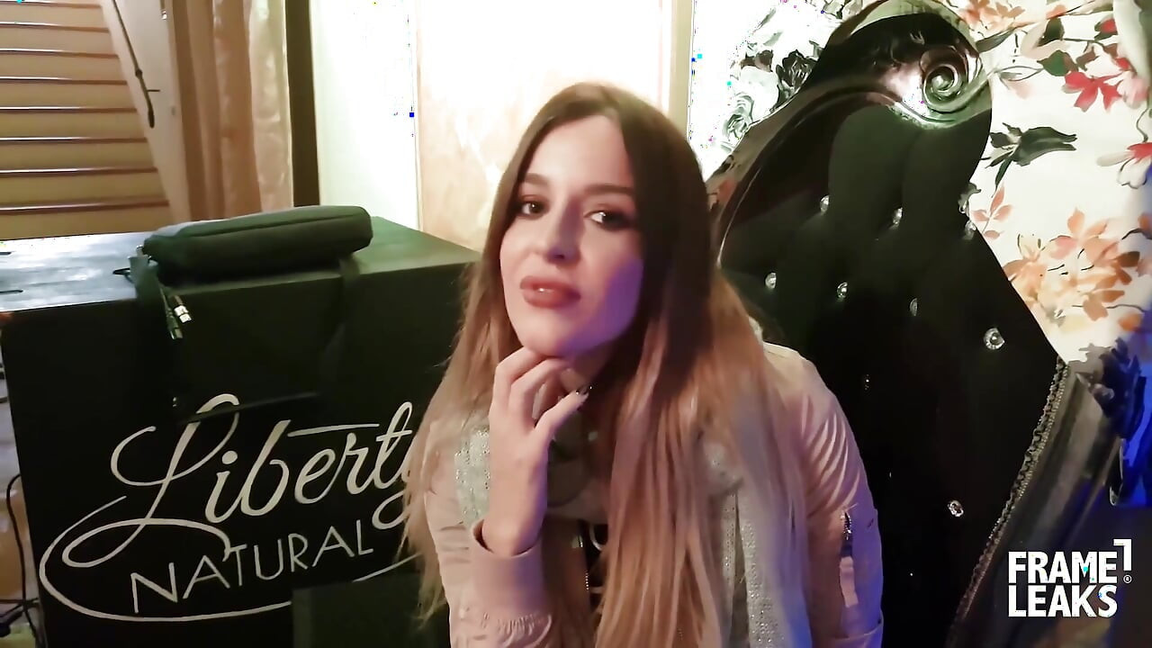 Sex tape d’une pipe dans le spa par Marica Chanelle