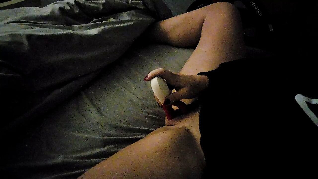 Hotwife masturbating