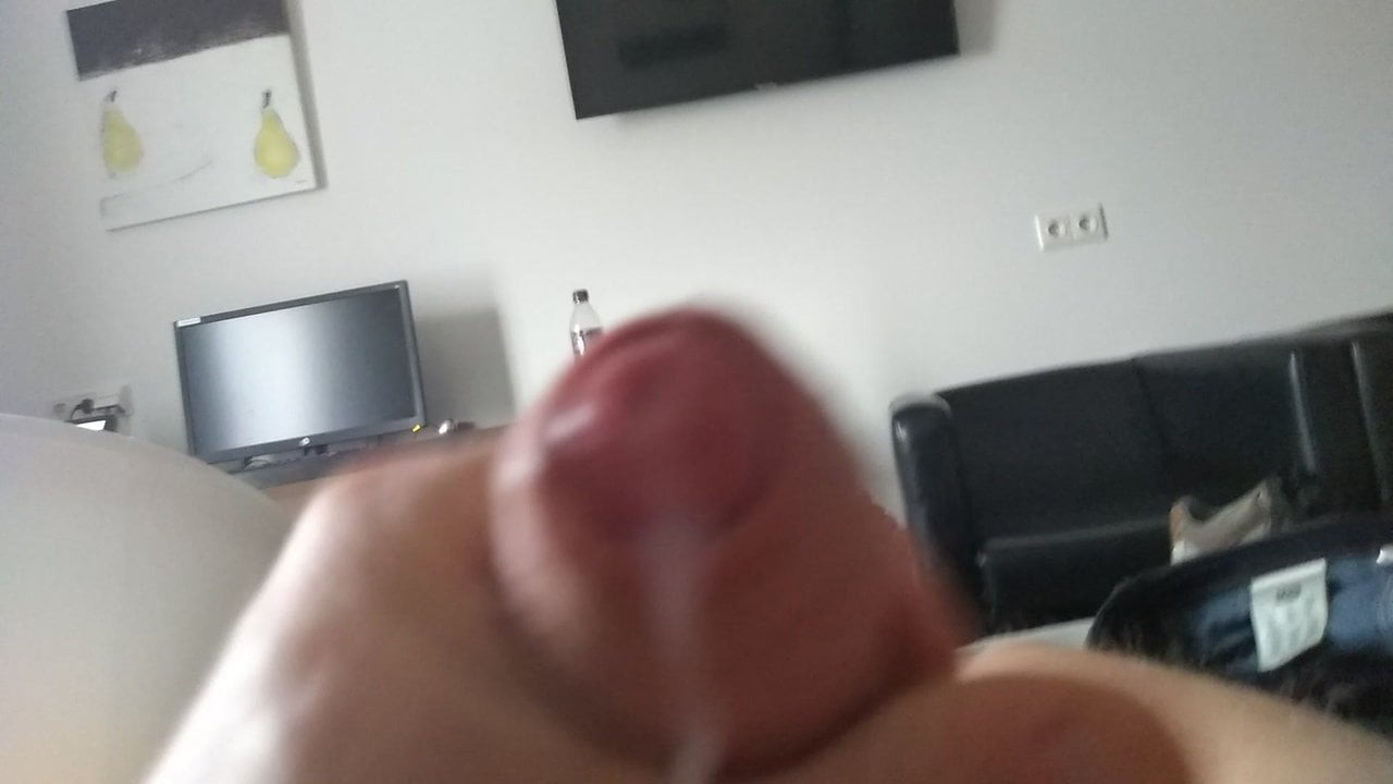 Close up ejac