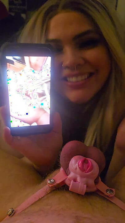 Å se meg bli knullet rå for en creampie fra en stor kuk! Flat rosa fitte kuk bur for cuckie mens jeg gir ham SPH & CBT!