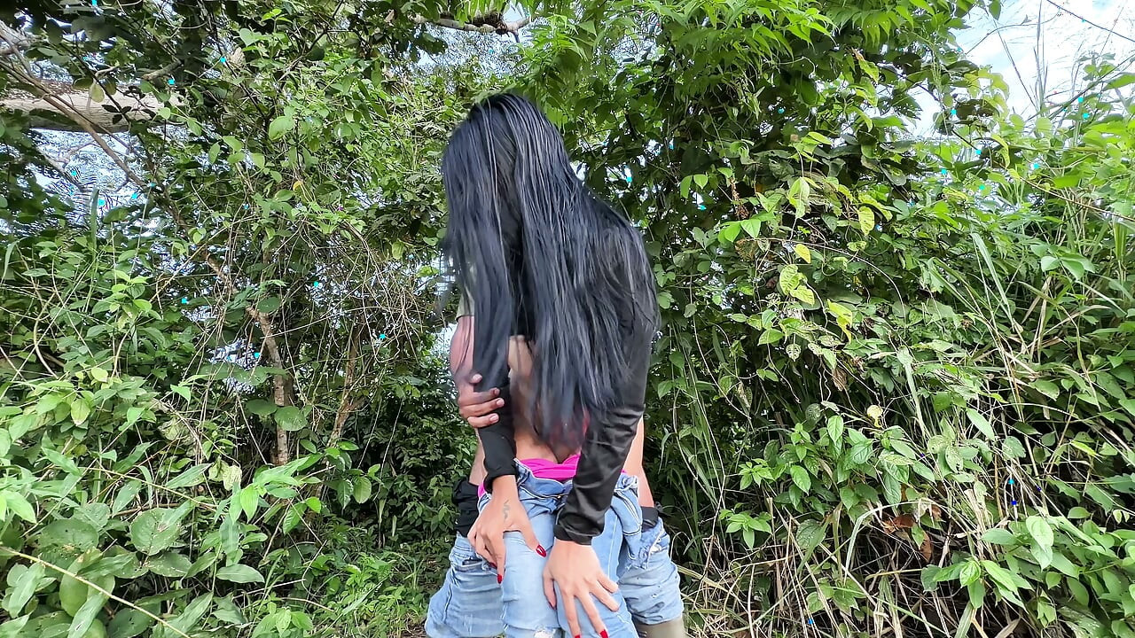 My boss, Sara Sodi, takes me to have sex in the mountains  outdoor sex