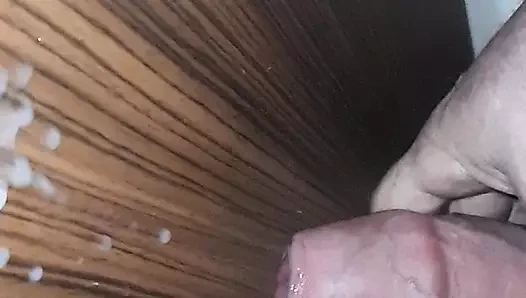 Una sborrata arrapata