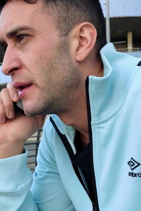 Curva de lux Rihannon Ryder seduce și fute un fotbalist bine dotat