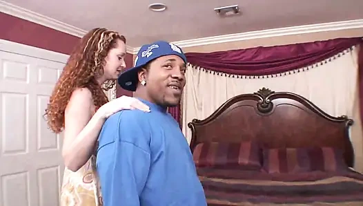 Black monster cock for an hot MILF in L.A.