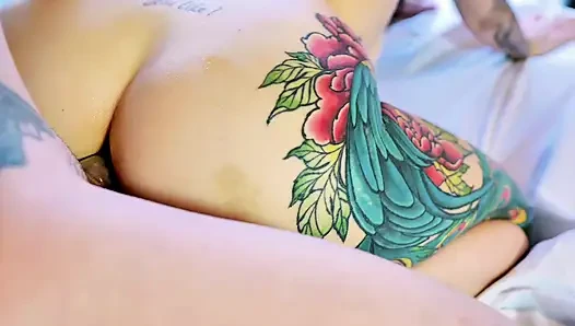 BEAUTIFUL SLIM COLOMBIAN RESIVE A CUM DISCHARGE IN HER TIGHT ASS BY HER TRAVEL FRIEND