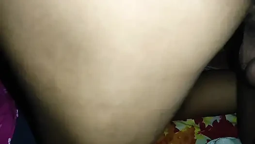 My girlfriend was coming to invite me, so I fed her a lollipop and fucked