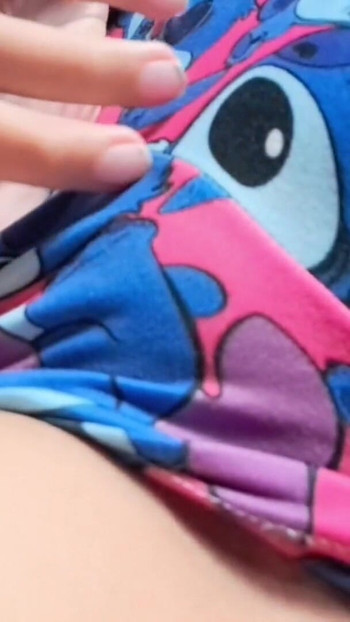 शानदार पल से "ओएमजी शिक्षक की सौतेली बेटी को वीडियो मिलता है"