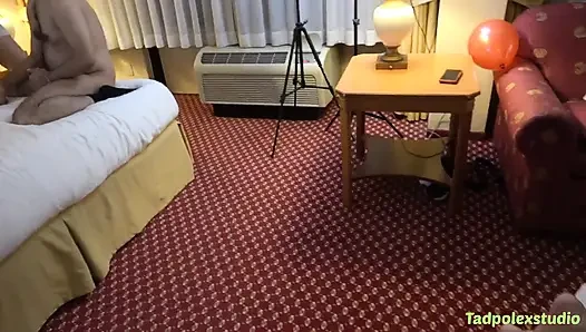 Anastasia Rose Ballon Трахает В Гэнгбэнге С Анальным Кримпаем, Часть 1
