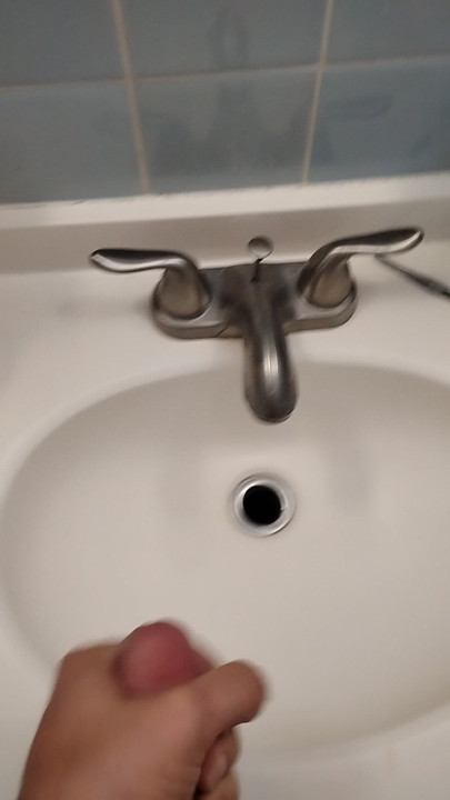 Solo big dick cum