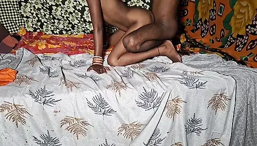 Xxx Desi indian women hard new position style sex video real Desi
