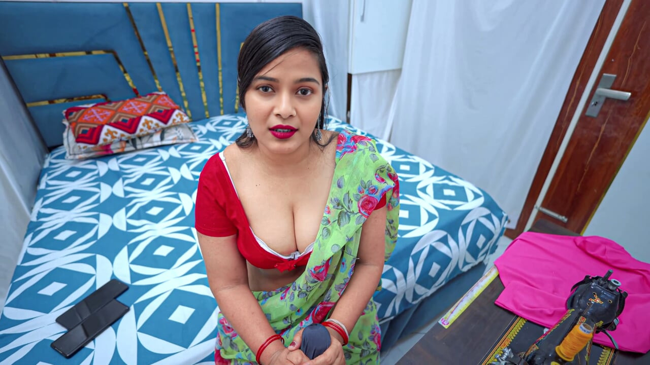 Chachi accidentalmente envió fotos de desnudos a su bhatija, hijastro le pide follar y ella follada por bhatija en audio hindi.