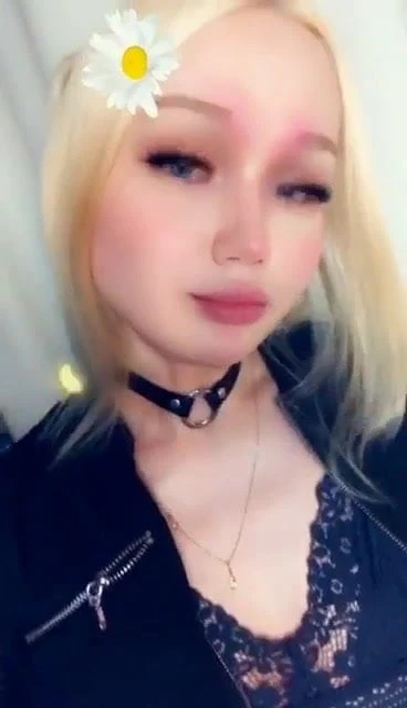 Good Girl deep throat with dildo