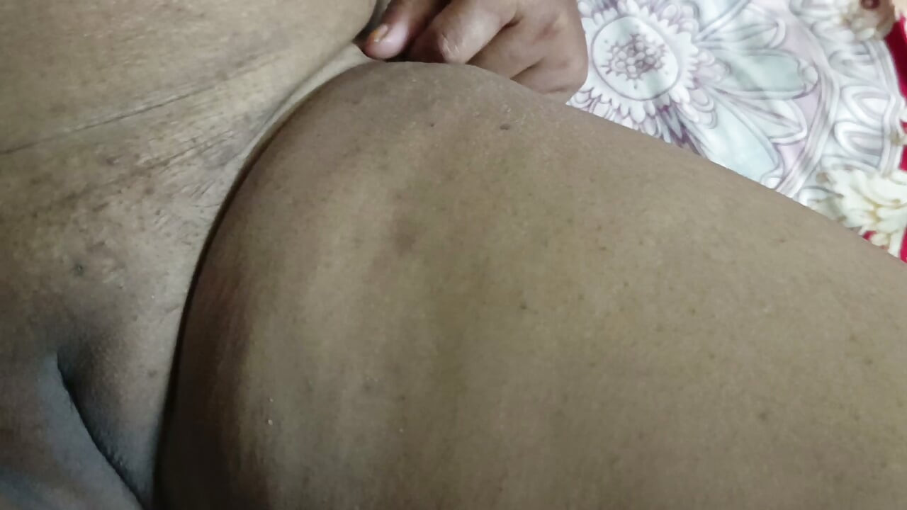 meia-irmã super quente com meio-irmão como uma bunda grande e grande
