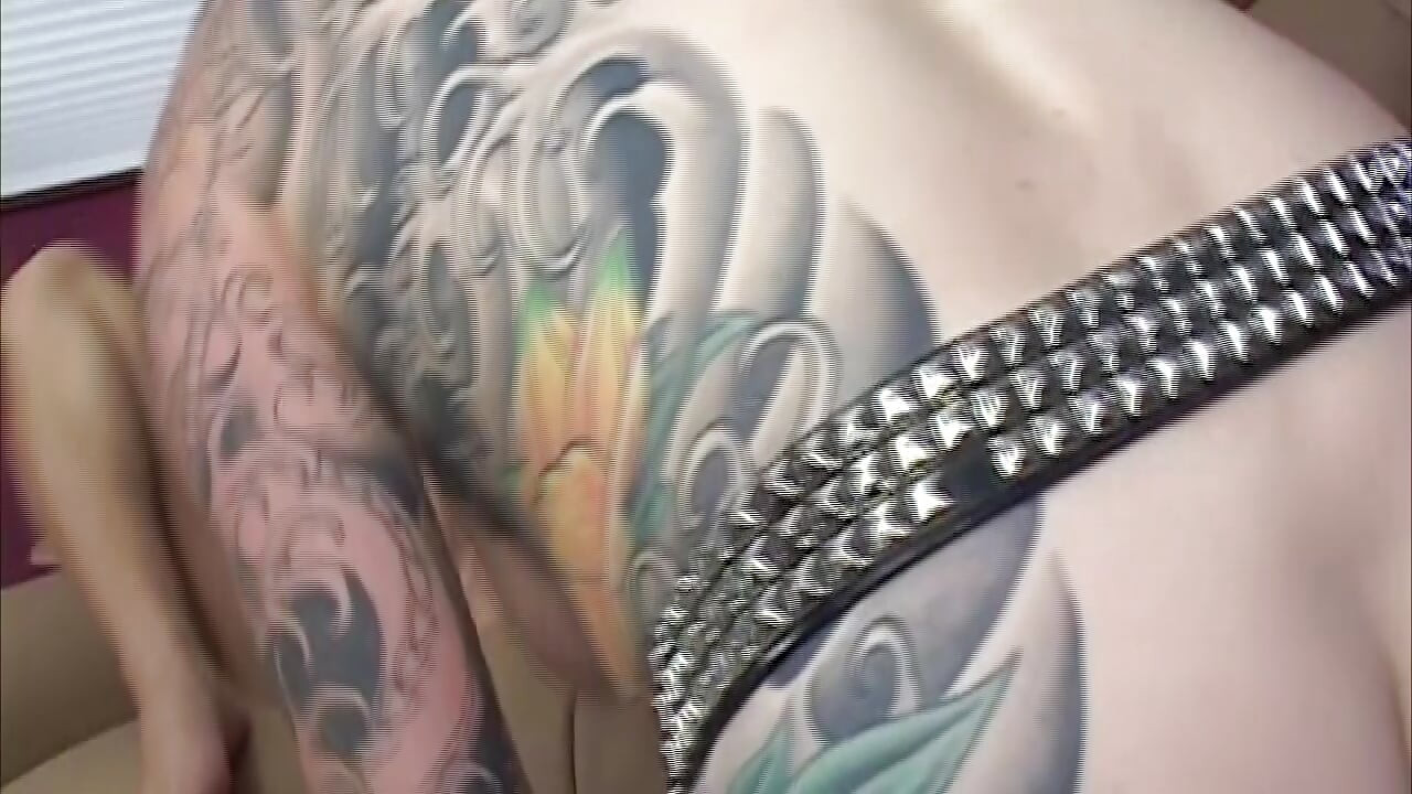 Tattooed Slut Fingers Blonde's Clenching Pussy Wild