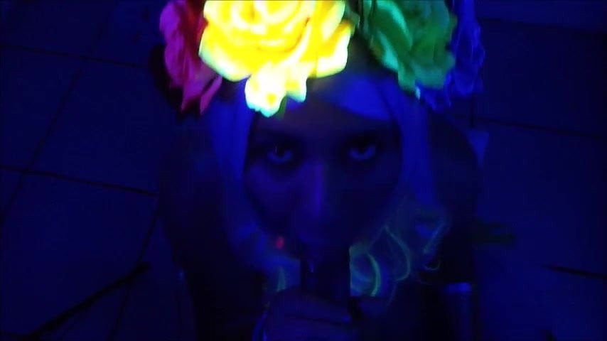 BJ under blacklight