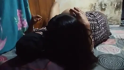 Video amatir gadis desa lagi asik ngentot di kamar sempit