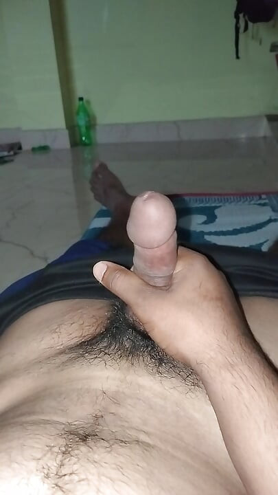 Mera land chut ka diwana hai koi apna chut degi