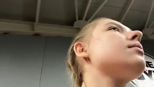 Extreme fucking in the gym with jucielussie