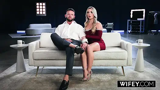 WIFEY Cock-Thirsty Hotwife Tiffani Time Gets Double Teamed By Two Massive BBCs