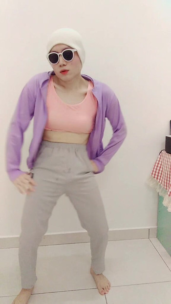 Horny Hip Roll