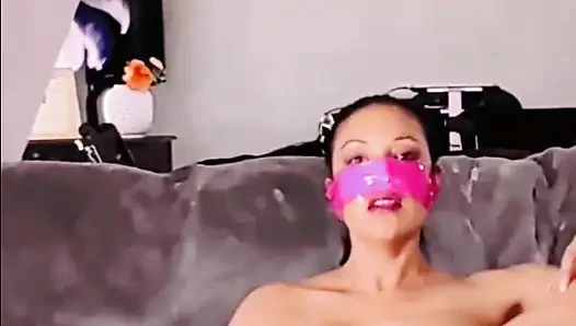 Bondahe tape dancing